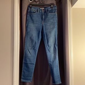 10” Madewell Roadtripper Skinny Jeans